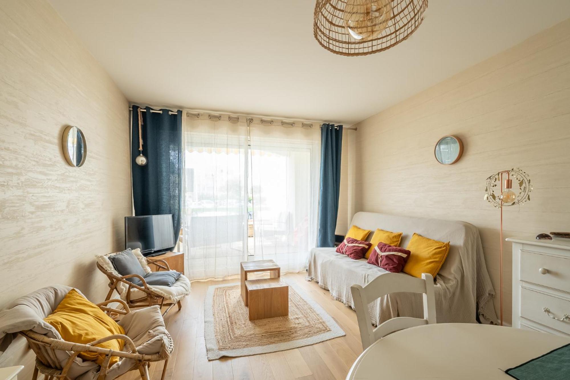 Agreable Appartement Et Terrasse A 2 Pas De La Mer Вимере Экстерьер фото